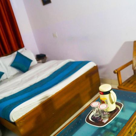Hotel Maharaja Continental - ניו דלהי מראה חיצוני תמונה