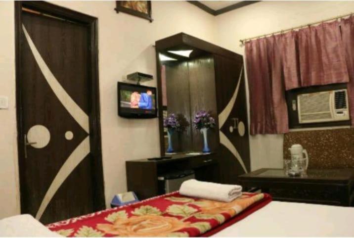 Hotel Maharaja Continental - ניו דלהי מראה חיצוני תמונה