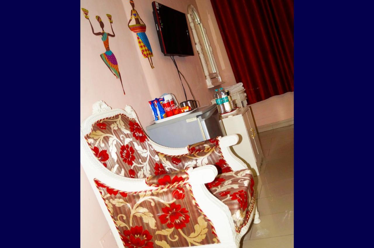 Hotel Maharaja Continental - ניו דלהי מראה חיצוני תמונה